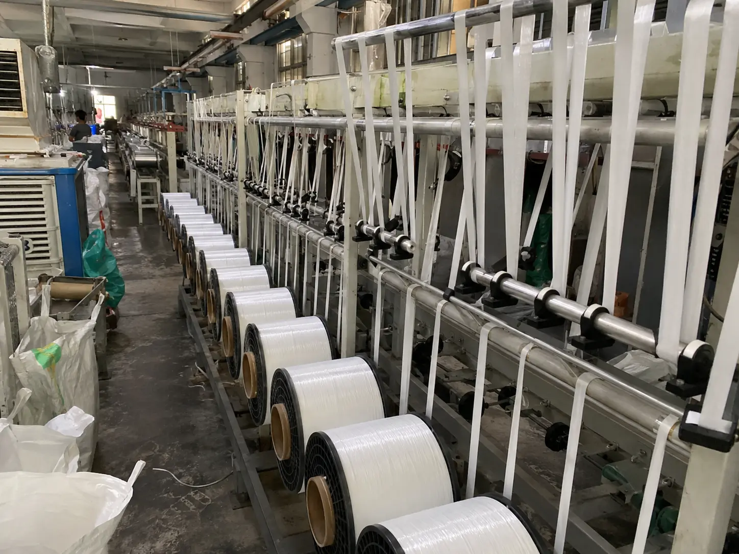 Polypropylene tape extrusion process for FIBC bag fabric production